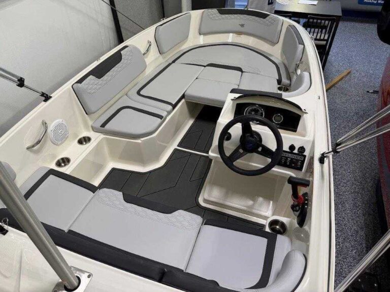 2025 Bayliner M15 US-BLBX2078B525 [photo 13]